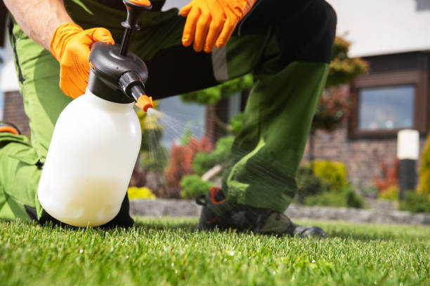 Best Pest Removal Services  in Millersburg, PA